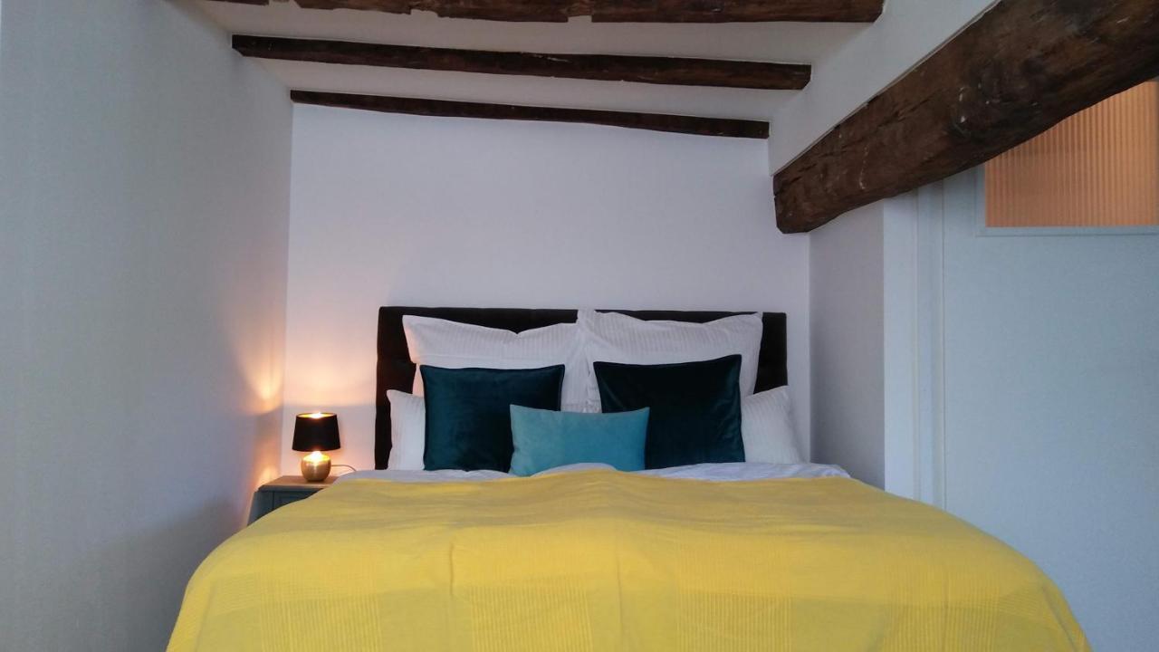 Manoir -1654- Historisch Schlafen In Monschaus Altstadt 外观 照片