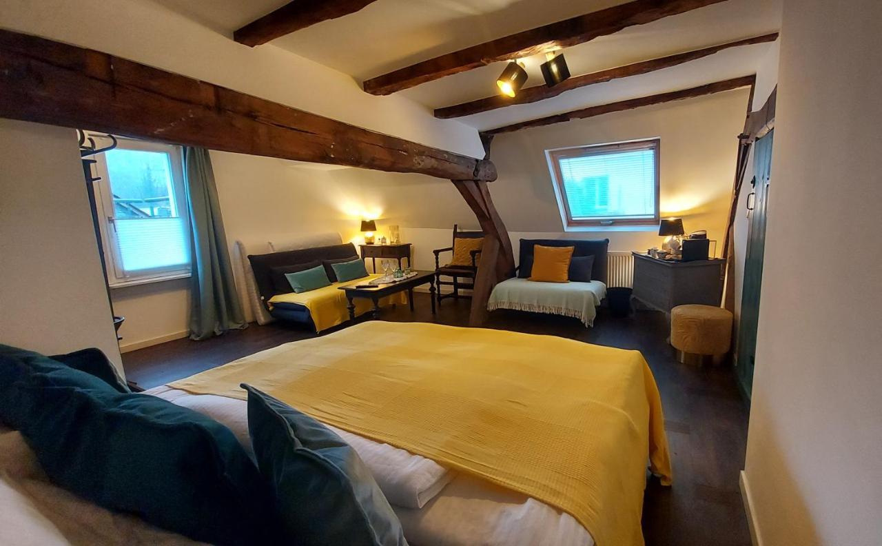 Manoir -1654- Historisch Schlafen In Monschaus Altstadt 客房 照片